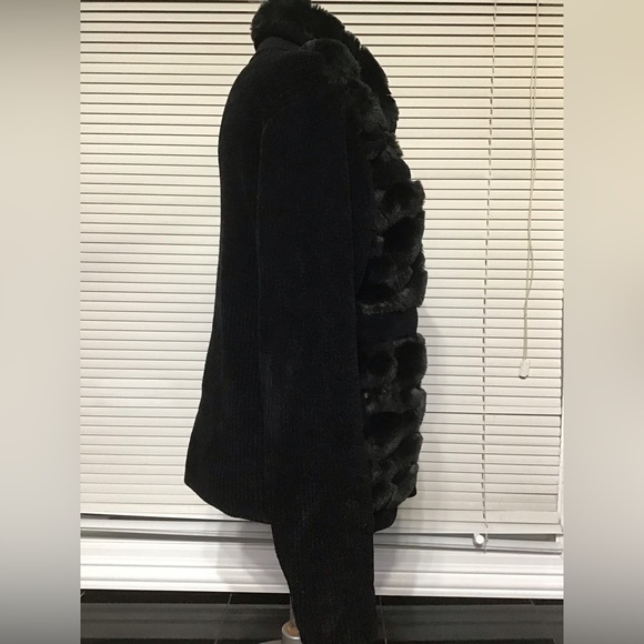 Lisa International Vintage Zip Up Sweater/Jacket/Black Knit/Faux Fur/EUC/Medium - Picture 3 of 7